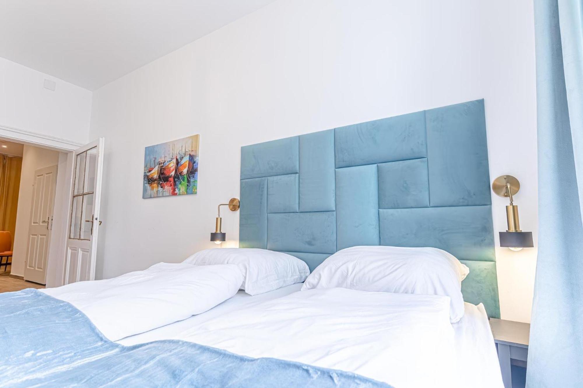 Cost Effective City Life 1Br In Classic Building Viena Exterior foto